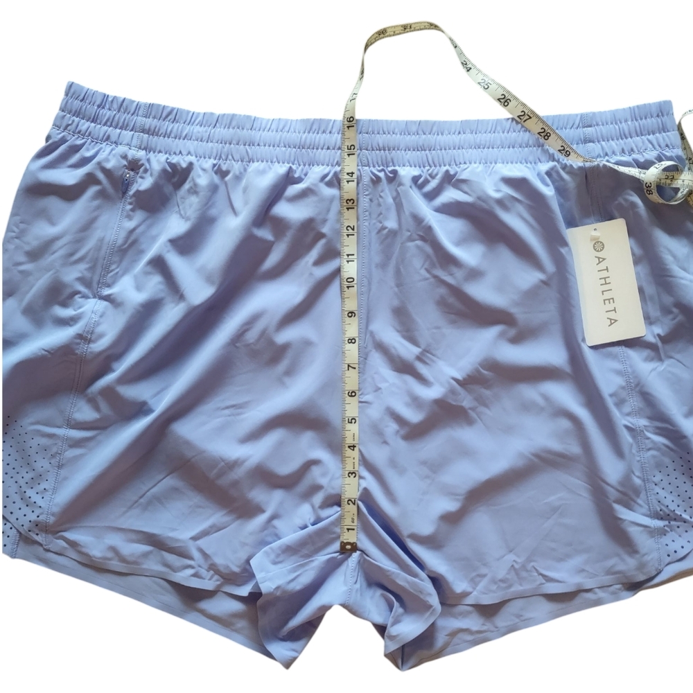 Athleta Hustle 3" Short NWT - Picture 14 of 15